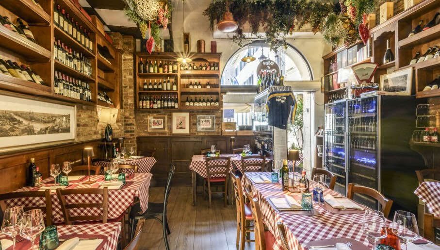 Sala interna — Osteria dal Cavaliere